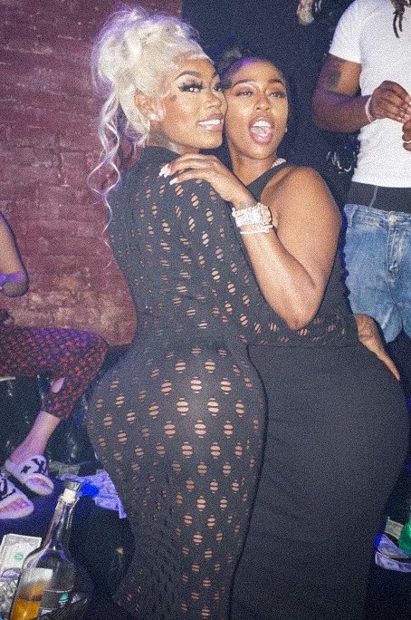 AsianDaBrattt's tweet photo. Me &amp; @kashdoll ❤️ Da Dolls Fasho https://t.co/3qRcRbvb8I