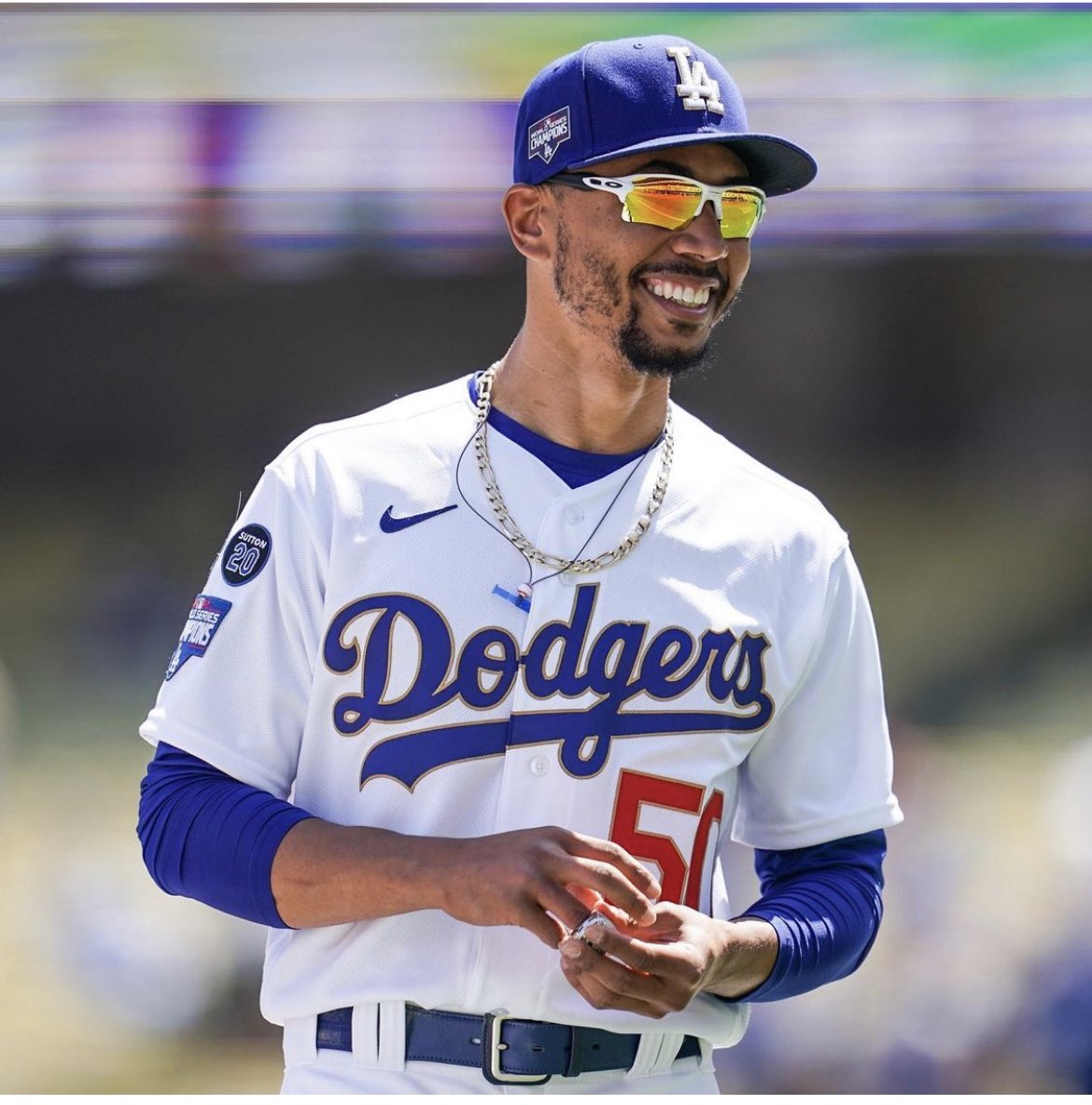 Sandra Montes on X: This has got to be one of the cutest Mookie Betts  costume right down to the bat ball necklace he wears. #mookiebetts  #dodgersnation #dodgerswin / X