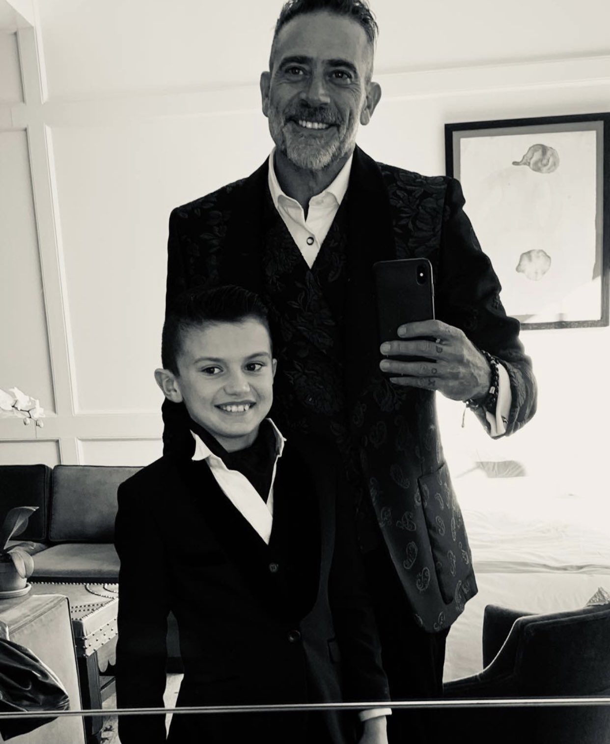 Jeffrey Dean And Hilarie Burton Son Gus