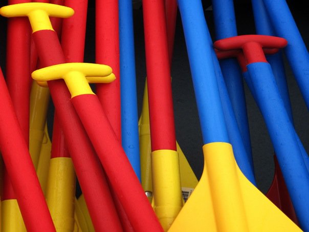 Registrations for the 54th Kenduskeag Stream Canoe Race have ended; the race is full.  Here is some information for paddlers ahead of next Saturday:  bit.ly/3d1Xciv