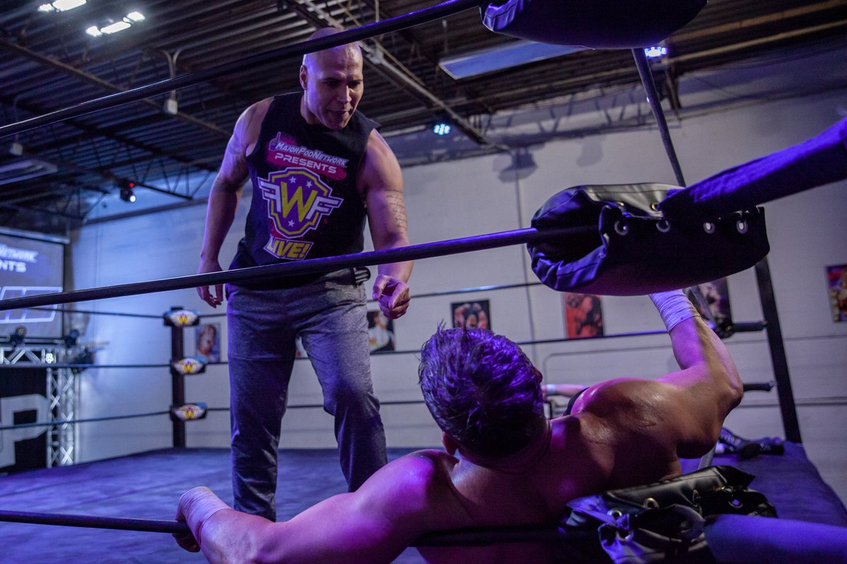 MajorPodNetwork's tweet image. MAVEN IS HERE! Maven and his gorgeous-looking dropkick are here at #FWFLIVE! @MajorPodNetwork
ORDER TODAY: Patreon.com/FWFLIVE