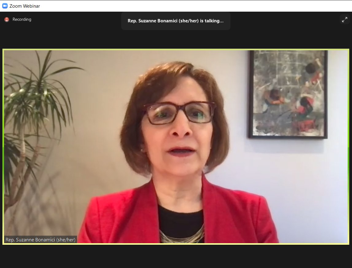 Americans4Arts's tweet image. Thank you @RepBonamici for welcoming advocates to today's National Arts Action Summit #ArtsEd session! She plans to introduce the Arts Education for All Act, which will expand access to the arts for students in preschool, grades K-12 + the juvenile justice system. #ArtsAdvocacy