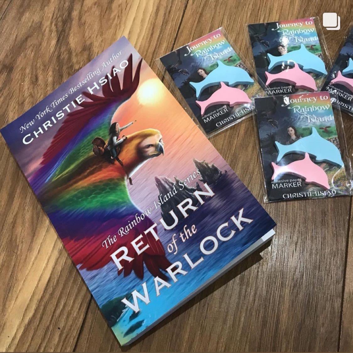 Thanks Bex, Con &amp; Harrison for loving “Return of the Warlock”📚
amazon.com/gp/aw/d/173455…