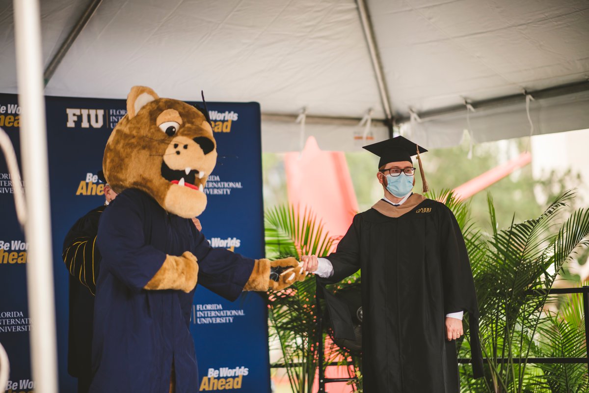 FIUBusiness's tweet photo. 2021 grads, YOU did it... you're almost at the finish line! 🤩🎓 #Fiubizgrad https://t.co/sqdchIYW6u