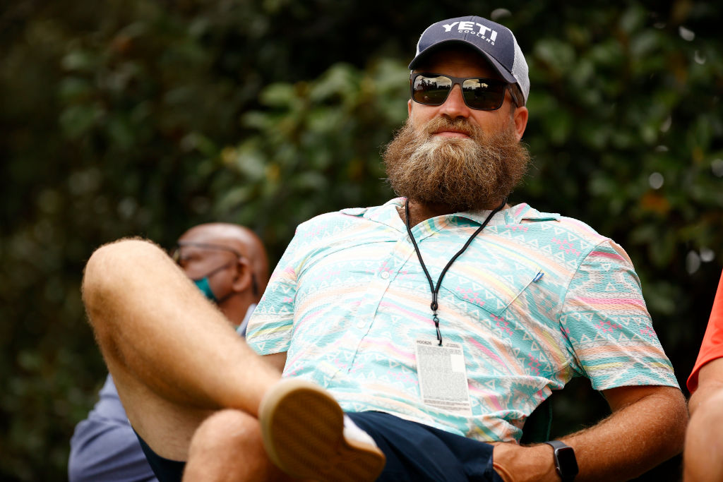 LukeKerrDineen's tweet photo. Ryan Fitzpatrick, who went to Harvard, is living his best life at the Masters rn https://t.co/JyL4fMwHe3