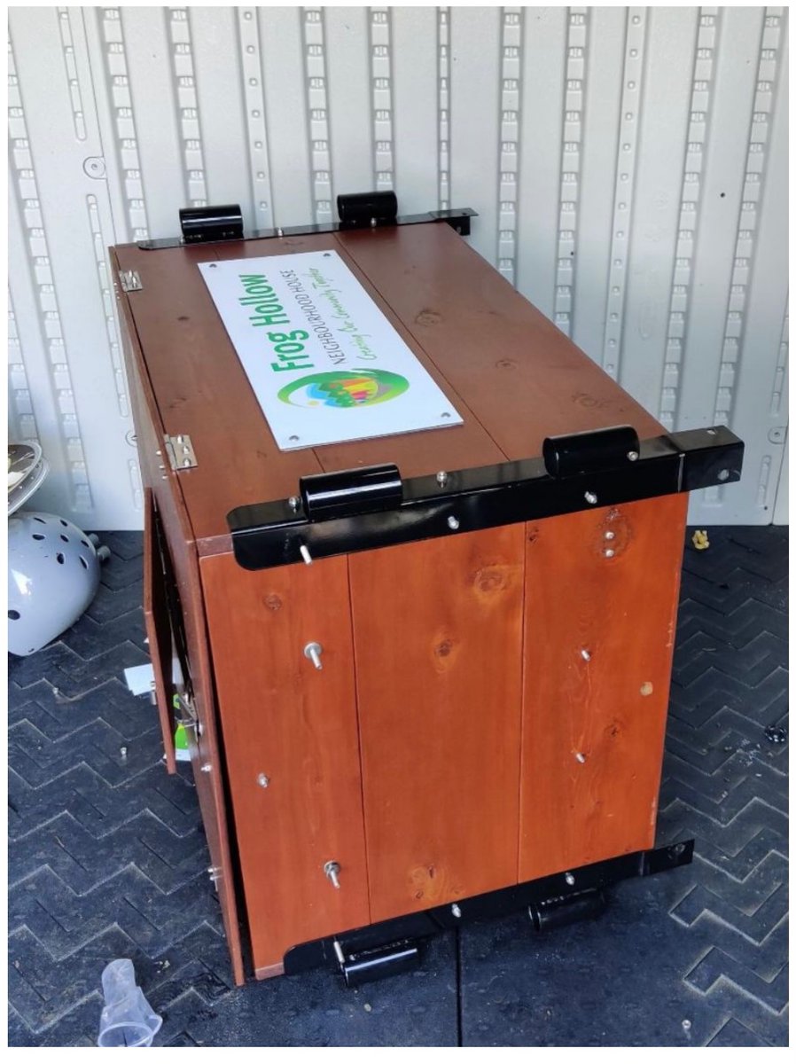NikiSharma2's tweet photo. STOLEN: This Frog Hollow tricycle. It was hard at work delivering food &amp; services to home-bound seniors in Vancouver-Hastings. 

Please help with it’s safe return so the program can continue. 🙏🏽 https://t.co/ft2vIE0mfL