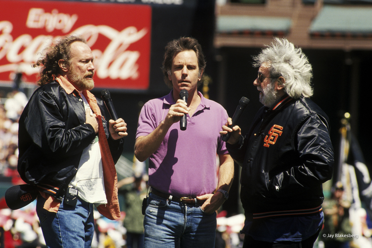 BobWeir's tweet photo. Home opener for the @SFGiants today! Here we are singing the National Anthem at Candlestick Park back in '93. #SFGiants ⚾ 📸: @JayBlakesberg https://t.co/rAosMtDDaH