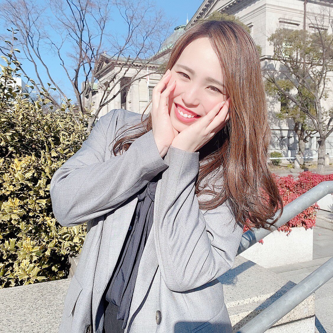 初めまして！
高橋杏奈と申します🌷
.
私は京都府で生まれ、
保育士として働いていました！
.
2年目の秋にBusinessと出会い
保育士を独立して
今では
📛プログラミング
📛webデザイン
📛webマーケティング
を教えながらfreelanceとして
毎日楽しい暮らしを送っています🌈