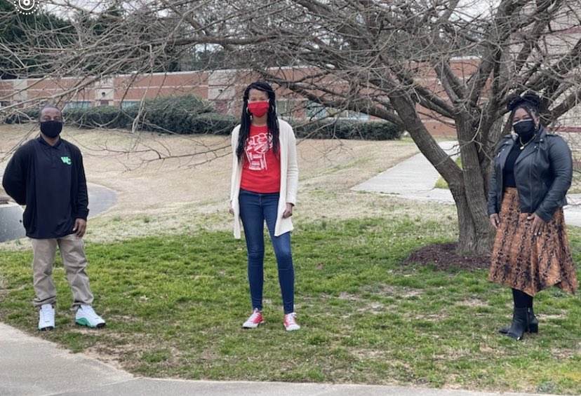 wcmsAPpeoples's tweet photo. Can’t let this week end w/o shouting out my right and my left...two of the BEST AP’s I’ve worked w/ in my career as an AP! @MsMcCollumAP @LinwaunFulton Happy #APweek21!! I appreciate you both &amp; can’t imagine getting through this school year w/o you! #bettertogether #bestAPsever https://t.co/VqRddLV81s