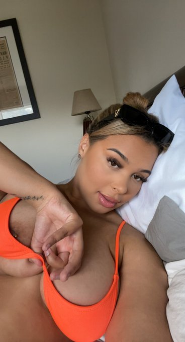 Orange cream soda https://t.co/K6wLw4ZKqo