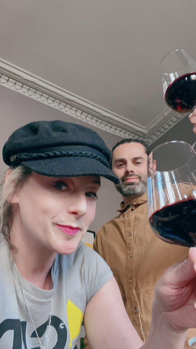 SCBespoke's tweet image. #cheerscaptain 🍷captain ⚓️