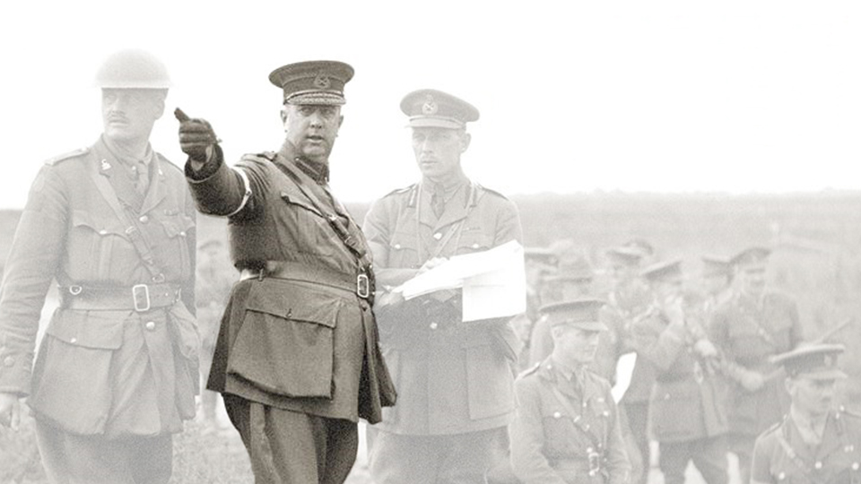 CanadianArmy's tweet photo. Lieutenant-General Sir Arthur Currie was instrumental in planning for the Battle of Vimy Ridge, thoroughly preparing his troops. Today’s Canadian Army continues to follow his example, learning from the past while adapting and planning for the future. #UBIQUE150 #StrongProudReady https://t.co/juJPCYJtsZ