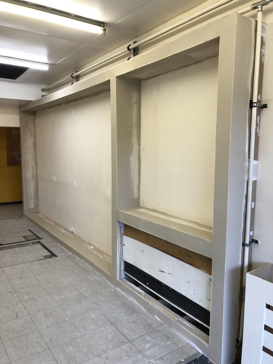 topbrum's tweet image. @DTassoc @DT_Chat @DesignMuseum Amazing effort from ‘senior Collin’ today to dry line ‘The Wall’ @elycollege D&amp;amp;T department. It’s certainly going to be another great addition to Ely D&amp;amp;T and companion to the museum #growingdt #proud #teachingspaces #climateforlearning #display