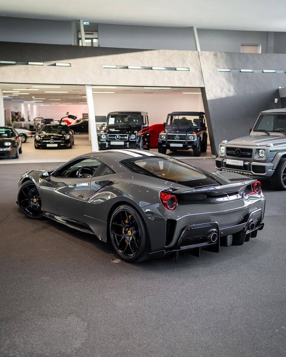 motorforms's tweet photo. Ferrari 488 Pista 🥰 https://t.co/omsG71A6k4