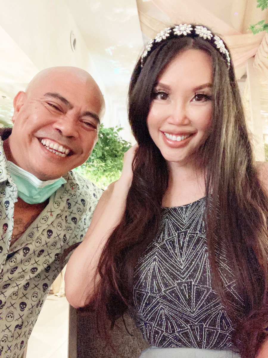 One handsome brother <a href="/ChefBloem/">Henry Alexie Bloem</a> 😎