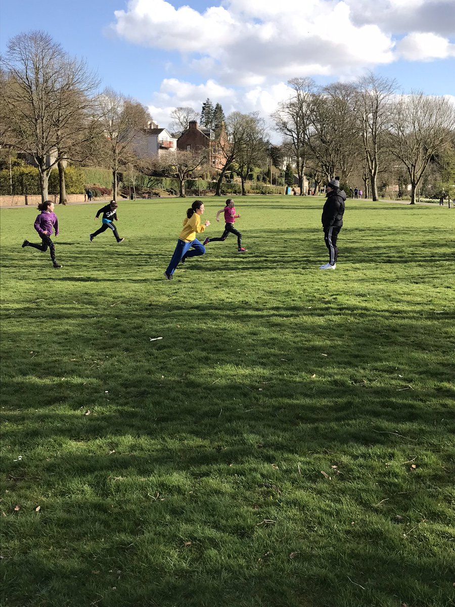 DumfriesASC's tweet photo. Great to see some of our swimmers working on their fitness this evening, and in such beautiful surroundings
#dockpark #crichtonestate https://t.co/cSyAUlzhtm