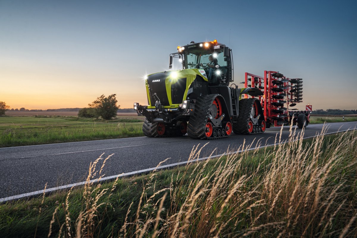 CLAAS_UK's tweet photo. All tracked up for spring.
#claasxerion https://t.co/e5Hk1iFMsQ