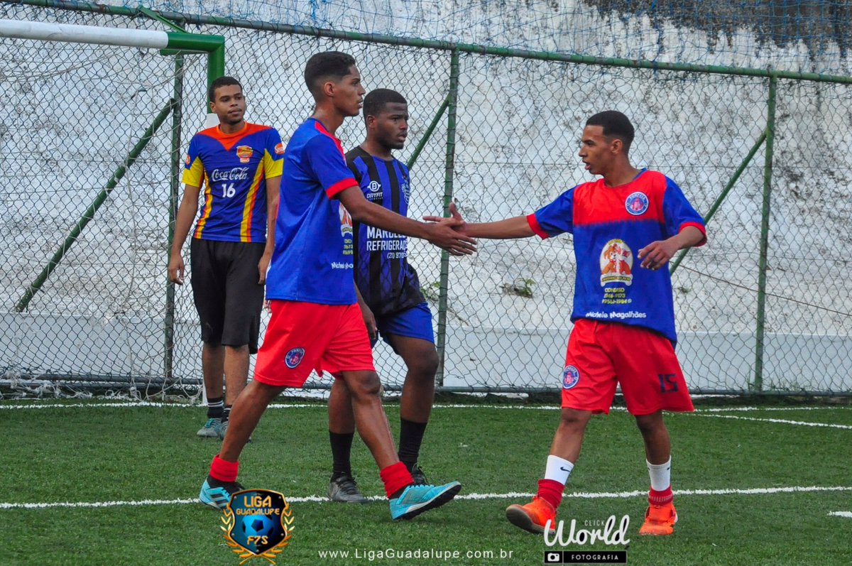WesllySilva01's tweet photo. Confia ao senhor as tuas obras, e os teus desígnios serão estabelecidos. 
Provérbios 16:3 
Mais 3 pts. 🔴🔵🙏🏻
.
.
.
. 
#panela #pompeia #vitória #embuscadotitulo #sobrabodabola #ficafacil #pompeiao https://t.co/ybavJycUpZ
