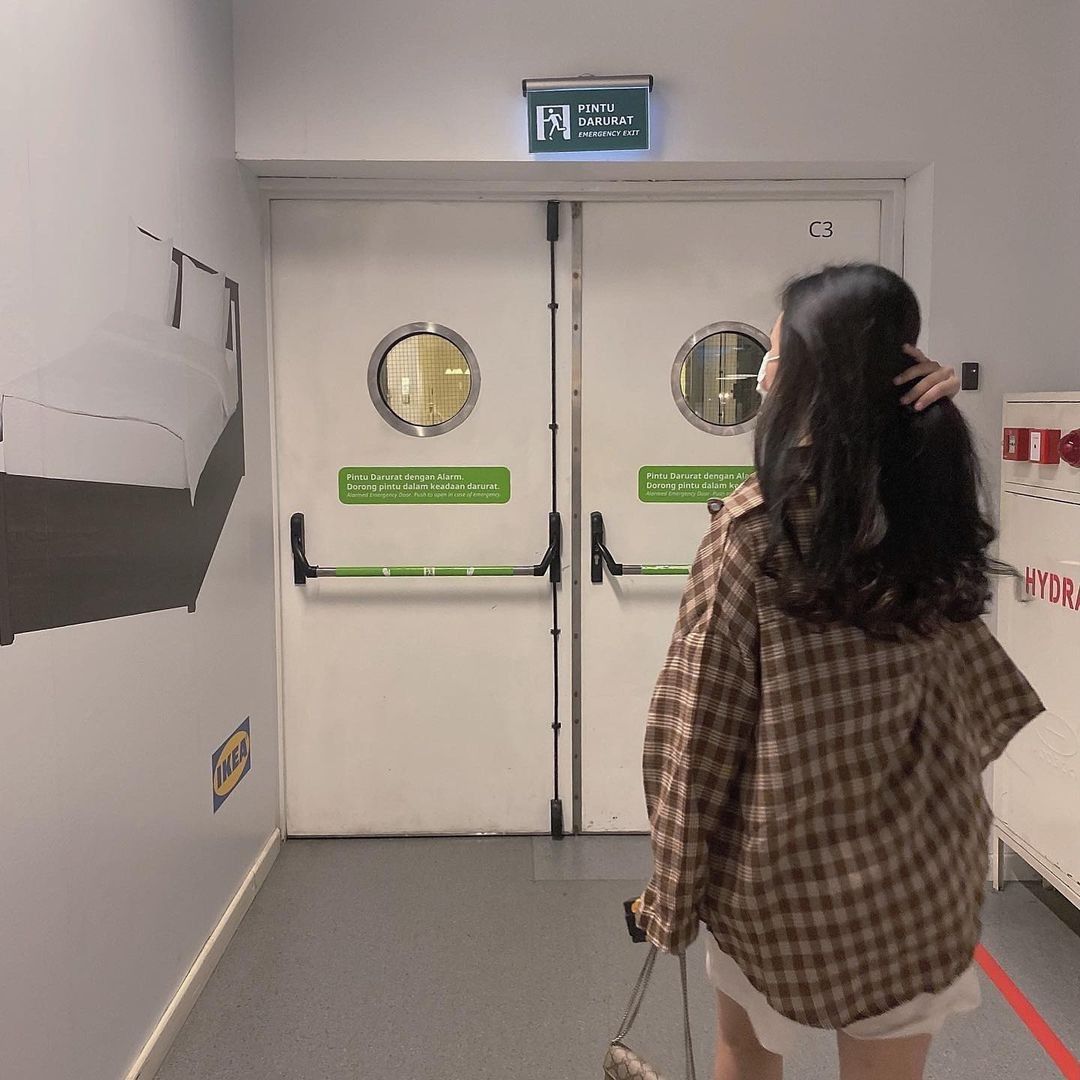 — mileaa tweet media