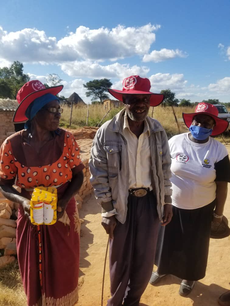 @MaminiminiObert @TafadzwaMamvura @CooperZimbabwe @sansoleopinion @MakuviseT @DrMutanga @FmPointman A day well spent capped with handing over Shumba to an exuberant granny who has a good harvest which needs to be protected. Thank you @TafadzwaMamvura and @MaminiminiObert