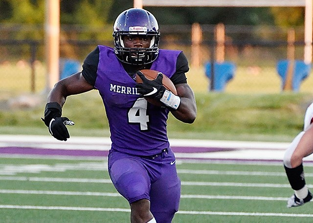 mhspiratefball's tweet photo. Congrats to @mhspiratefball Running Back @TankL_ on being offered by @MOStateFootball! https://t.co/FoMPUZmA2E
