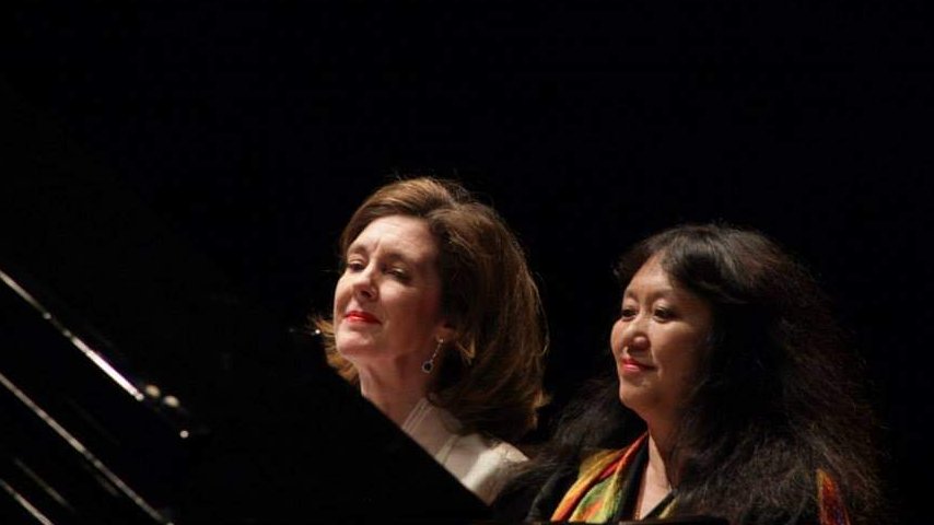 Wolf_Trap's tweet photo. Pianist Anne-Marie McDermott "balances qualities of excitement and spontaneity with clarity and elegance."- @nytimes Hear an enchanting virtual concert, selected for Wolf Trap audiences by Chamber Music at The Barns Artistic Advisor Wu Han. → https://t.co/iUnQQckVu2 #CMSFrontRow https://t.co/TyDmayF6Xu