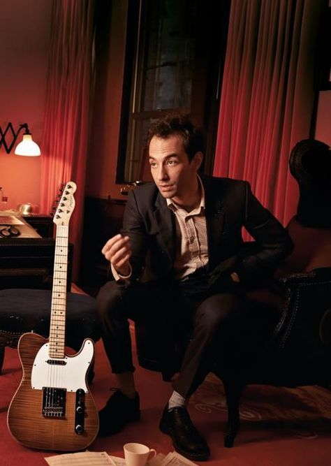  Happy Birthday Albert Hammond, Jr.     