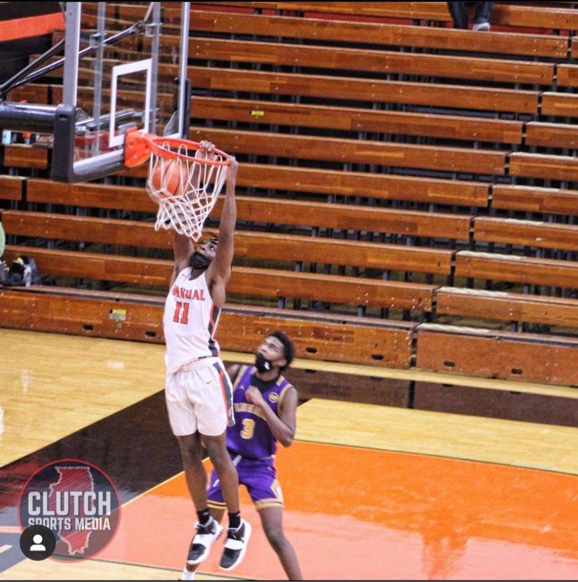 EmaryonB's tweet photo. First dunk of the year it was magnificent🤩💪🏾 https://t.co/uEHvhJTOaM