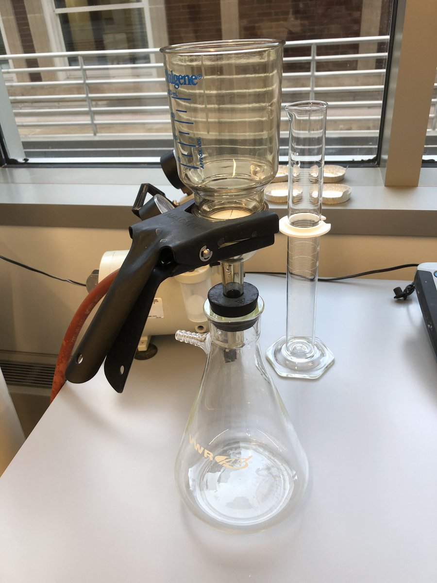 EPICSNDP's tweet photo. The Filtration Team is using this beaker apparatus in the ABE lab! They us white filters (shown on the right) to measure pre and post weight after testing in order to test for Total Suspended Solids (TSS) in their river water! @EPICSPurdue https://t.co/GR20DZNy99