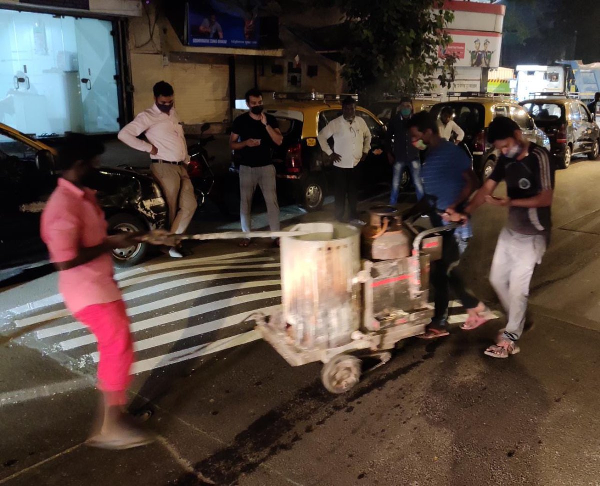 ACI_Mumbai's tweet image. We #Residents Had Requested Our Area Corporator Mrs Geeta Ajay Gawli For A Recoat Of #Thermoplast Paint On #SpeedBreakers In Our Area For Increased Visibility Opp Raheja, Nair Road &amp;amp; KK Marg #Jacob #Circle.

💐 We Thank Her For Sending The Team And Doing The Needful
@gawli_geeta