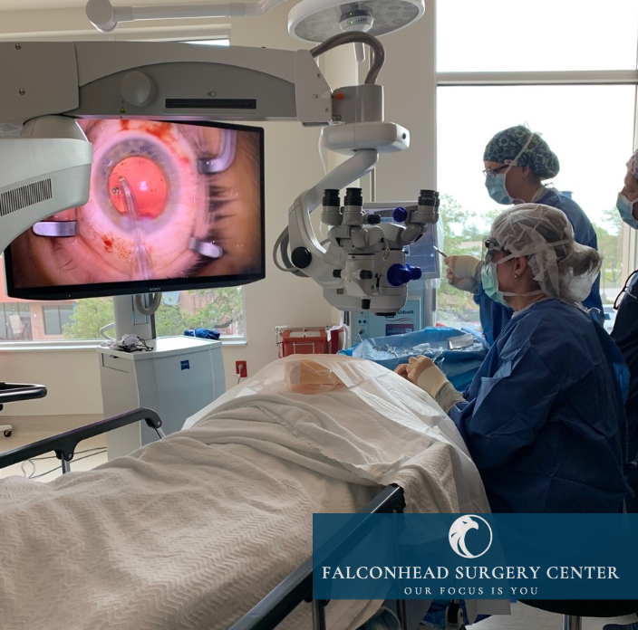 htxeye's tweet photo. Dr. Dudek performed a Multifocal IOL (Intraocular lenses) Implant at the new Falconhead Surgery Center. ⁠
⁠
Call us to schedule a cataract evaluation at 512-213-2220 

https://t.co/nUCenWyp4N

#Austin #Beecave #cataract #cataractremoval #MD https://t.co/9FnnoEtDia
