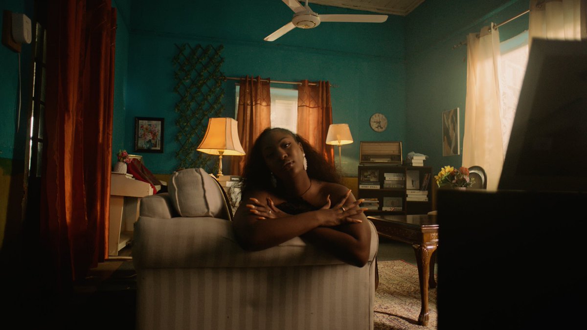 PriorGold's tweet photo. A PriorGold Picture for @wizkidayo’s ’Essence’ ft @temsbaby, directed by @Dir_K_ Out Now - Watch here: https://t.co/VFoQ3TC3Gm https://t.co/c5SEuyAh7U