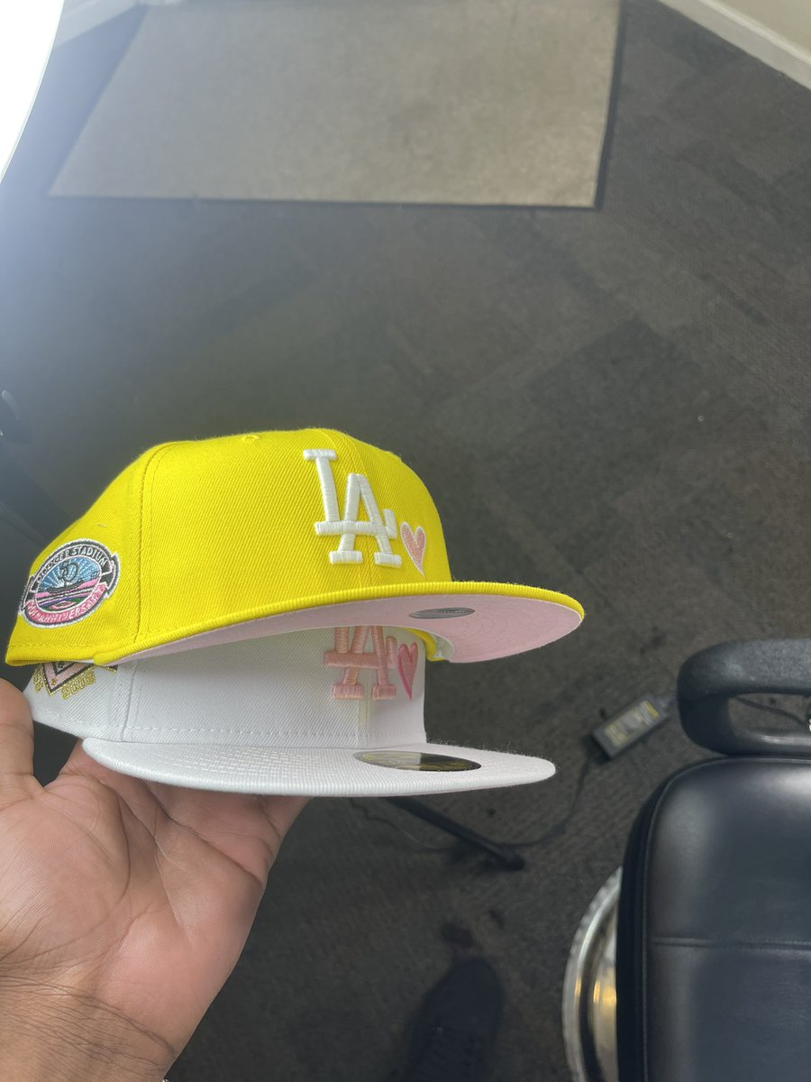 hollywood_olu's tweet image. my new pink brim go craazy 🔥🔥🔥