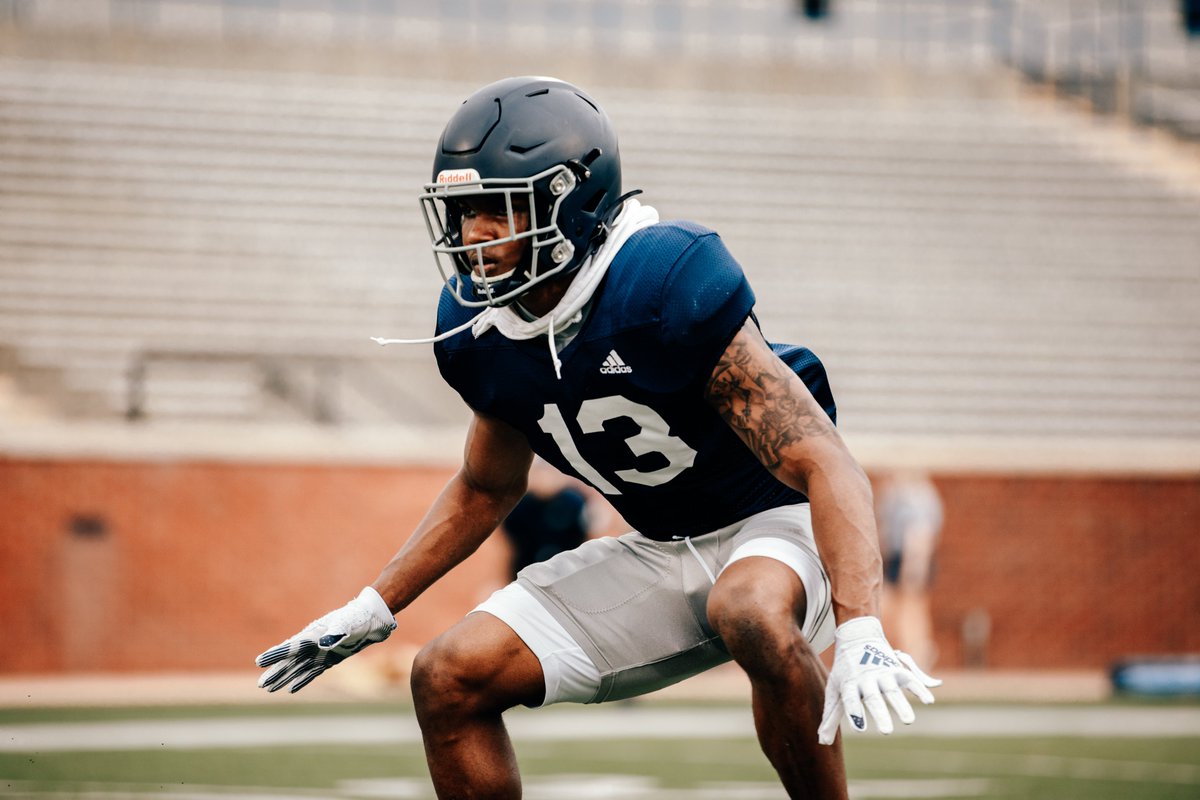 GSAthletics_FB's tweet photo. f o o t b a l l

#HailSouthern https://t.co/W3MtRe5jYY