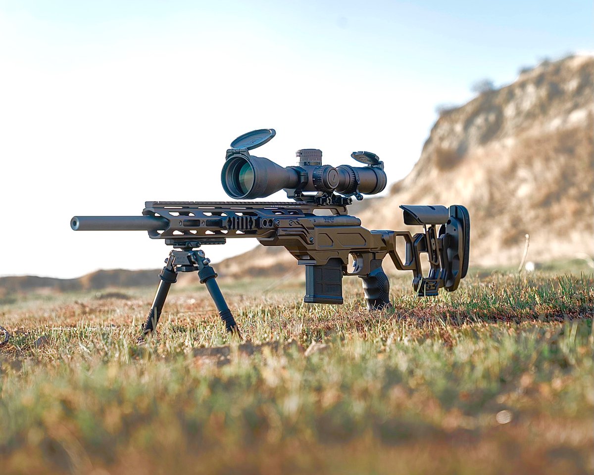 Cadexdefence's tweet photo. Here's some pictures of a sweet looking rifle. A Rem 700 chambered in 308 Win sitting in our Cadex Field Tactical chassis.
Owner: IG - the.1king
Photographer: IG - figment_shoots
#CDX #Cadex #CadexDefence #chassis #boltaction #sniperrifle #308win #vortexoptics #cerakote #rem700 https://t.co/hZD8OZjjcn