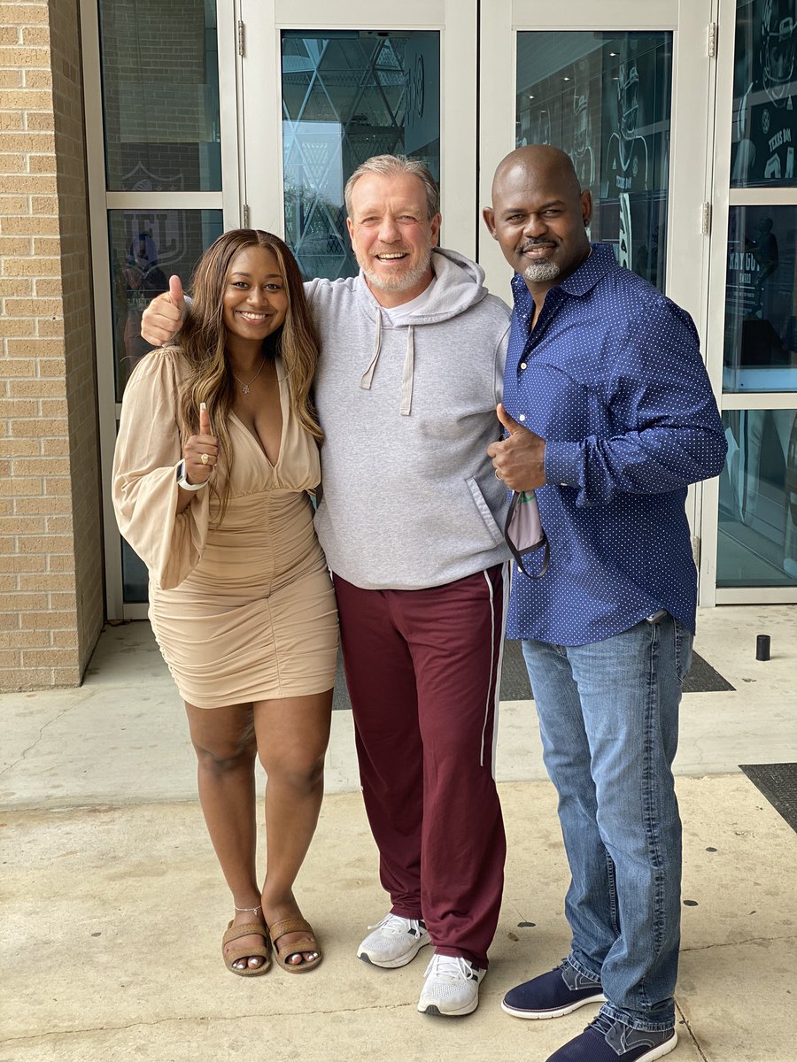 Zhanique Williams tweet media