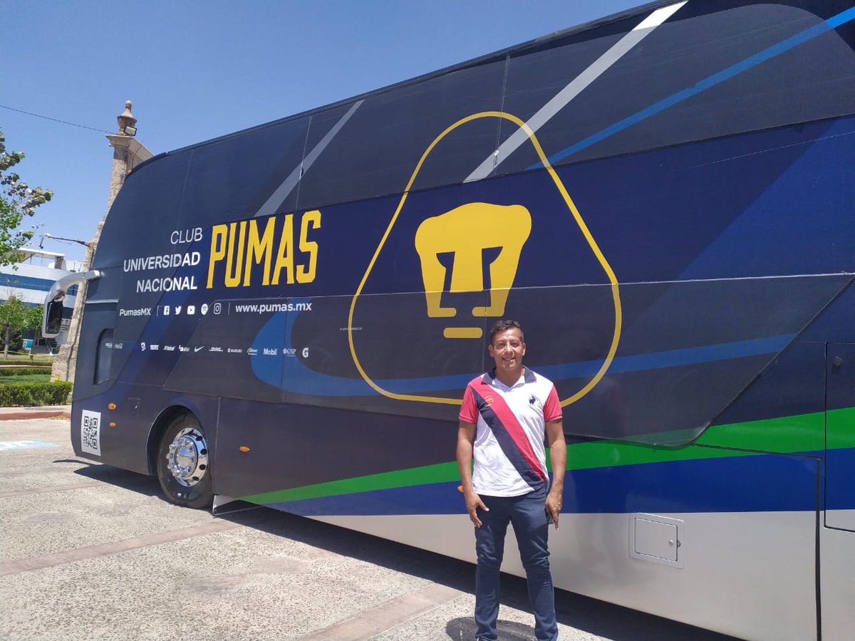 frosrod's tweet photo. El camión mas hermoso del fútbol mexicano hoy en Aguascalientes!!!! https://t.co/jXprPIfYoN