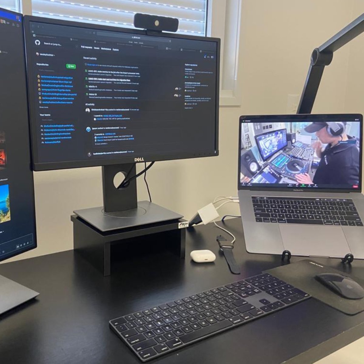 ModusCreate's tweet image. We love checking out each other&apos;s remote workspaces because they always tell a story. They give us a glimpse of the lives of our fellow Modites who are spread across 50+ countries. 

Check out a few of them!

#WFH #RemoteWork #RemoteWorkspace