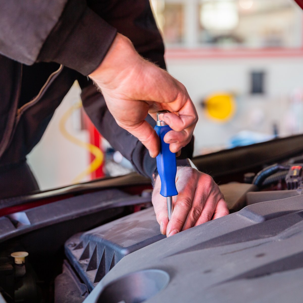 Grease Monkey at Dublin & Academy (GreaseMonkeyCS) Twitter