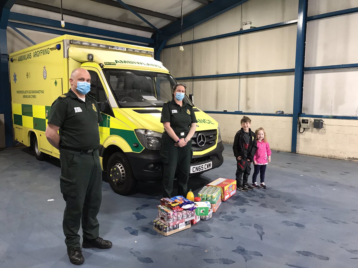 A Huge thank you to little Harry &amp; Gracie Jones! They brought treats to Merthyr Ambulance Station, after asking their parents if they could choose Ambulance staff to donate to. You are so kind Harry &amp; Gracie, thank you xXx☺️☺️ 🚑