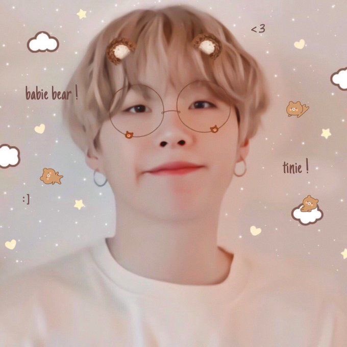 _staehyun's tweet photo. #SUGA1BillionStreams continuerò a spammare foto di Yoongi perché si. In ogni caso è davvero un artista a 360 gradi che apprezzo e che ammiro molto quindi sono molto contenta che lui abbia raggiunto questo traguardo 💛 il nostro gattino sjsjdjhsisjsj #YOONGI #SUGA1BillionStreams https://t.co/JgaAKZ53eW
