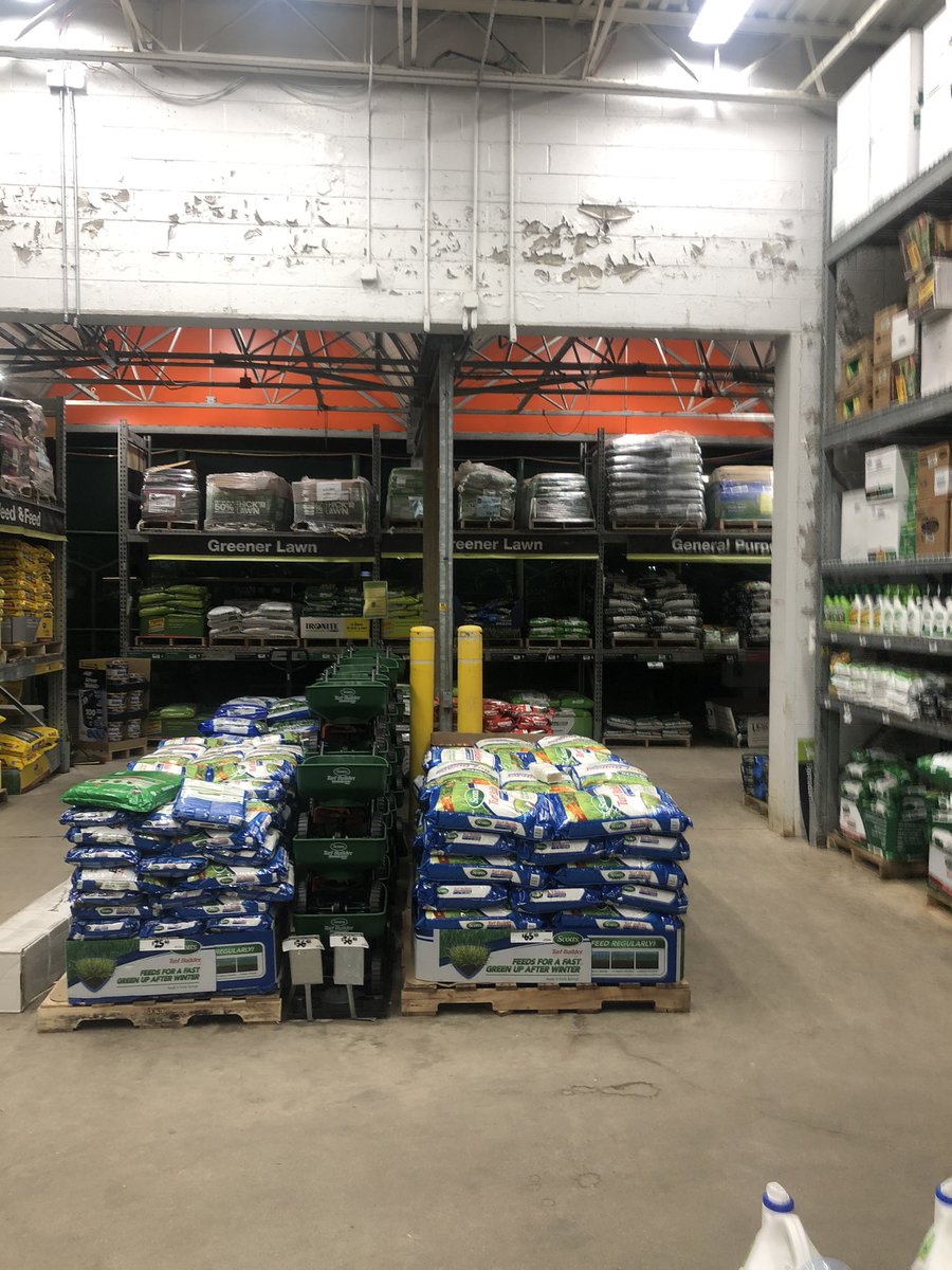 Happy Saturday selling!!! We ready #D71InItToWinIt #gotmulch? <a href="/JasonArigoni/">Jason Arigoni</a> <a href="/NicoletteH17/">Nicolette Harris</a> <a href="/gxf99l/">Gino Fusco</a> <a href="/THDNathaniel/">Nathaniel Royer</a> <a href="/MarkLevesqueTHD/">Mark Levesque</a> <a href="/grand_alicia/">alicia grand</a> <a href="/SaugusHD/">Saugus Home Depot</a>