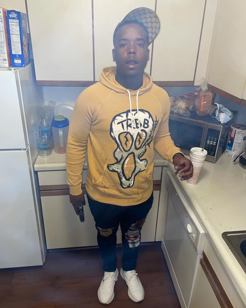 MIABigJuice's tweet photo. Gotta know how to switch it up💜 https://t.co/fkXl5EYZdI