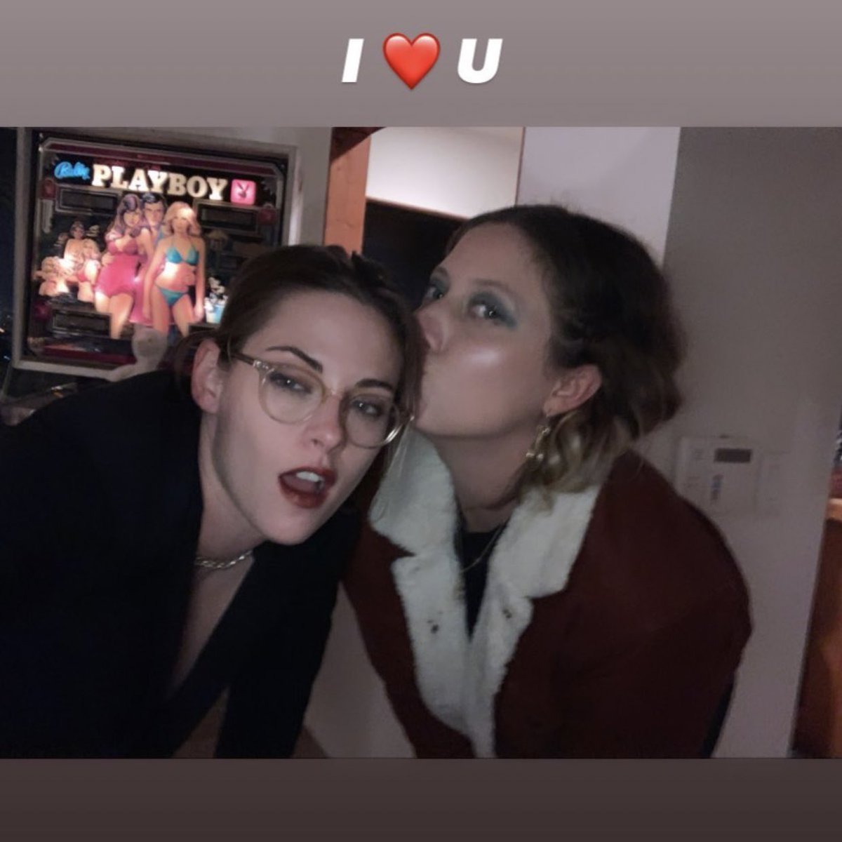 KristenStewart ITALY tweet media