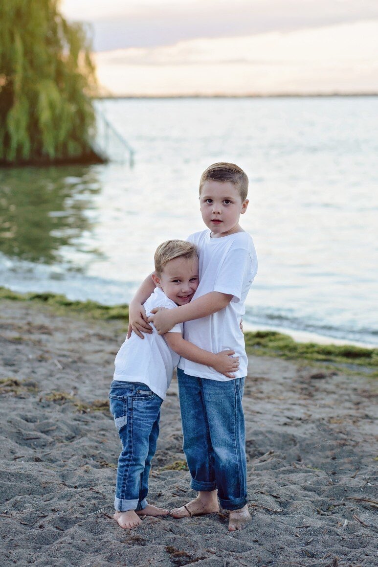 LPSStormWatch's tweet image. Dear Twitter World.....if you would like to support Declan’s brother Carson and his family, as 3 yr old Carson battles kidney disease, please visit the Facebook page, “Kidney for Carson.” Your help is greatly appreciated.❤️ #beautifulfamily #littlekidsshouldnotbesick