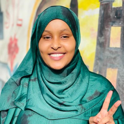 FirdowsHussein's tweet photo. #NewProfilePic2021        Nabada iyo xasiloonida dalkeyga waa furaha hormarka iyo farxadeydad cidna uma ogoli in ey iga carqaladyso. Dalxiiskii galabta iyo @dagmadkaaraan  ❤️❤️❤️ https://t.co/zpfdRYKZBO