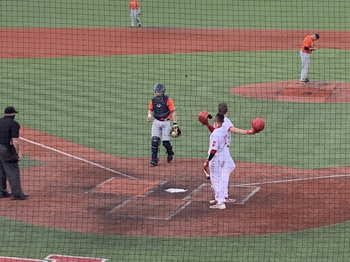 iubase17's tweet photo. โช๏ธ๐ดโพ๏ธ Kip Fougerousse starts the scoring with a rocket to the #iubase bullpen. Hoosiers up 1-0 in the third. #helmetsoff https://t.co/g1hISD5OtT