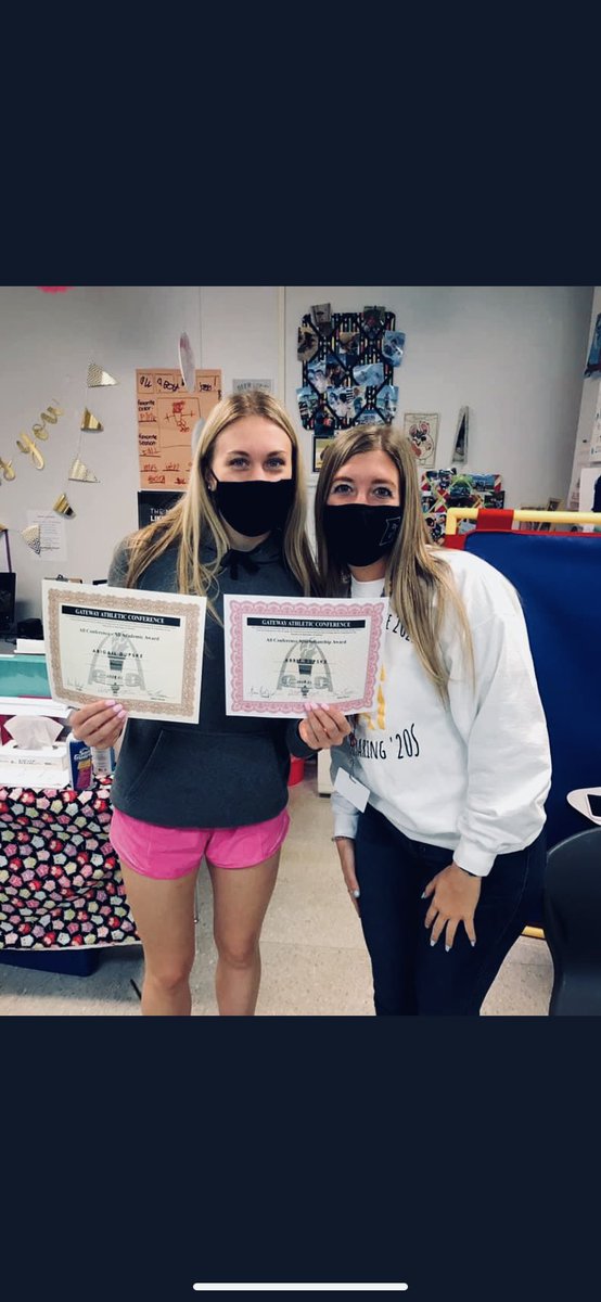 FZEVDT's tweet photo. Big S/O to graduating Senior Abbie for receiving the GAC All Conference Sportsmanship award! Coach Bigham picked Abbie because she shows incredible sportsmanship to not just her teammates and coaches, but to all sports and activities around FZE! We are so proud of you Abbie!💛 https://t.co/jxFZmKqrrf