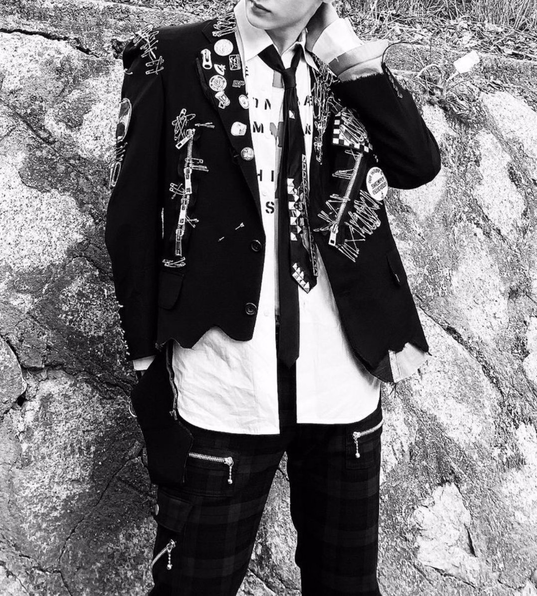 "who in wayv" but it& #39;s actually Qian Kun — a thread