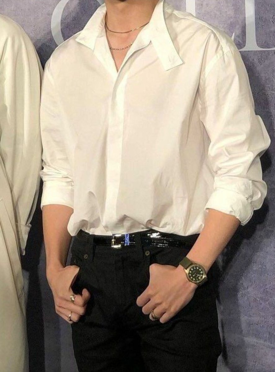 "who in wayv" but it& #39;s actually Qian Kun — a thread